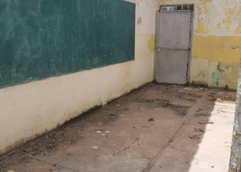 Falcón | Alumnos con riesgo de perder el año escolar en Los Taparos (+Imágenes)
