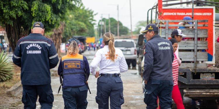 Carabobo: autoridades se mantienen desplegadas ante fuertes lluvias en la entidad
