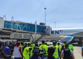 Arribó a Maiquetía nuevo vuelo con 175 venezolanos deportados desde EE.UU.