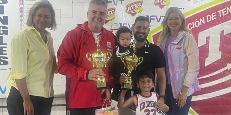 Rafael Simosa y Denis Botelho campeones de 6ta categoría foto: Daniela Belouche