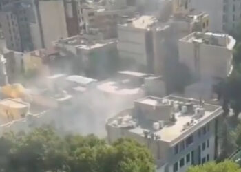 Israel atacó el Ministerio de Exteriores de Irán con varios heridos