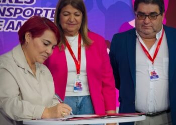Venezuela firmó acuerdo de promoción al turismo con FUTAC