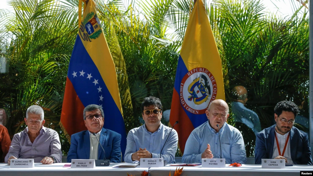 Colombia inicia cese al fuego bilateral con cinco grupos armados