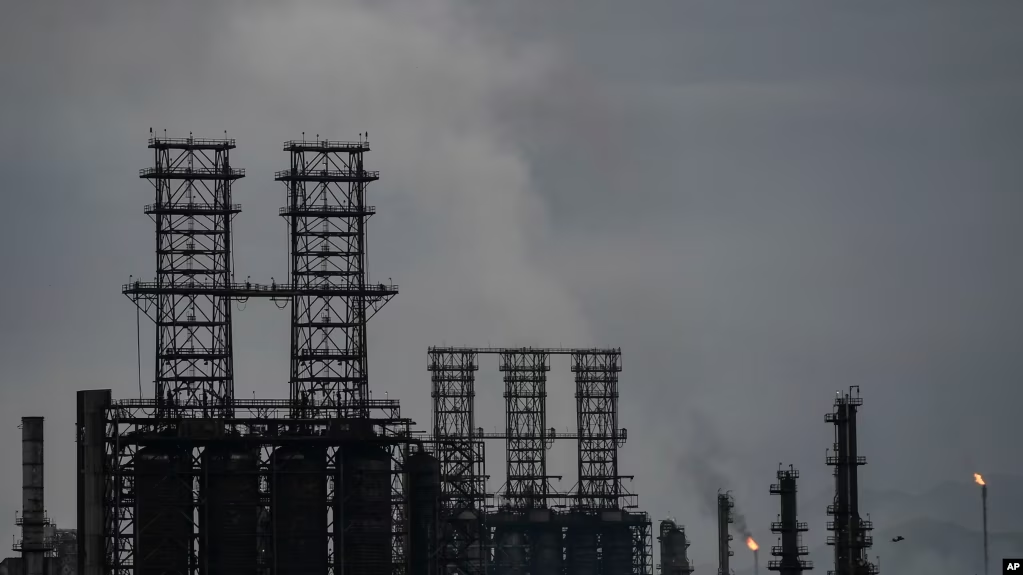 Foto de archivo. Vista del complejo petrolero José Antonio Anzoátegui, en Barcelona, Estado Anzoátegui, Venezuela, el domingo 3 de julio de 2022. (Foto AP/Matias Delacroix)
