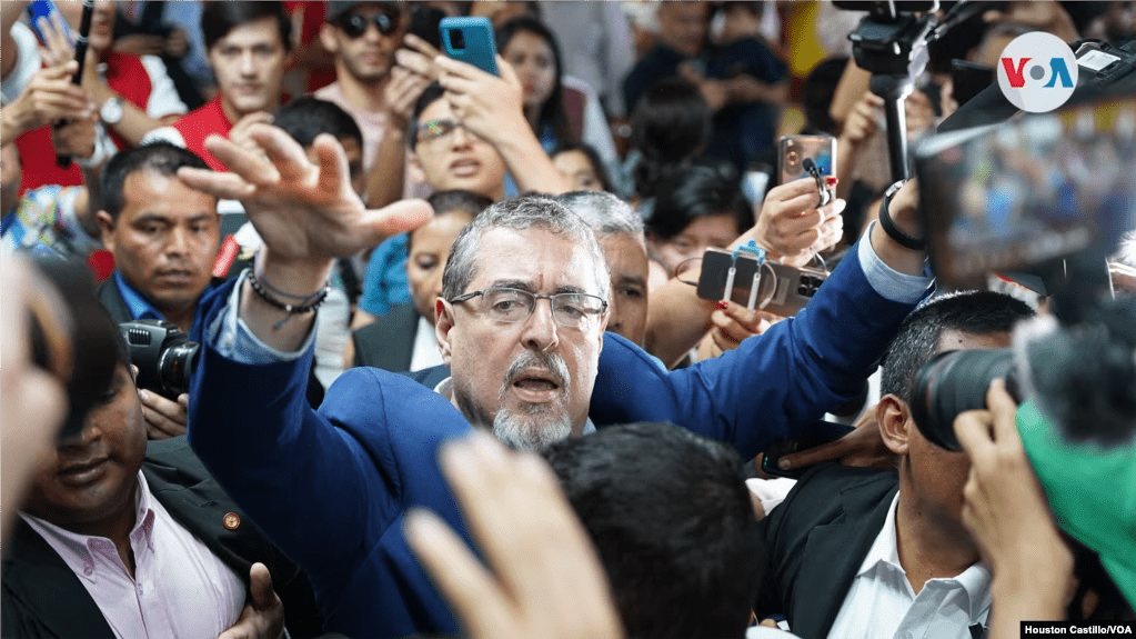Bernardo Arévalo, nuevo presidente de Guatemala. Foto: Houston Castillo, VOA