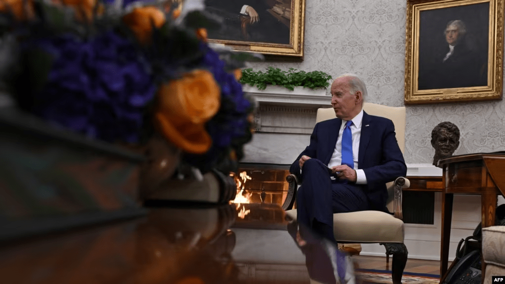 Fotografía del presidente estadounidense Joe Biden durante una reunión en la Casa Blanca el 2 de noviembre. El gobierno de Estados Unidos se ha convertido en un actor clave de las negociaciones políticas en Venezuela.