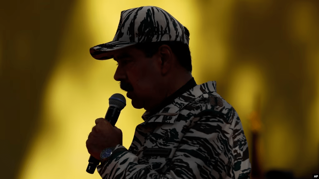 El presidente Nicolás Maduro habla durante un acto oficialista para recordar la vuelta al poder de Hugo Chávez el 13 de abril de 2001, en Caracas, el sábado pasado. El mandatario denunció semanas atrás que se frustró un plan para atentar en su contra.